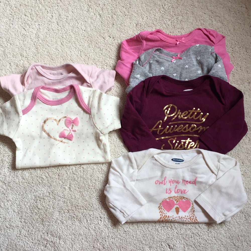 3 for $15****Bundle of 6 onesies